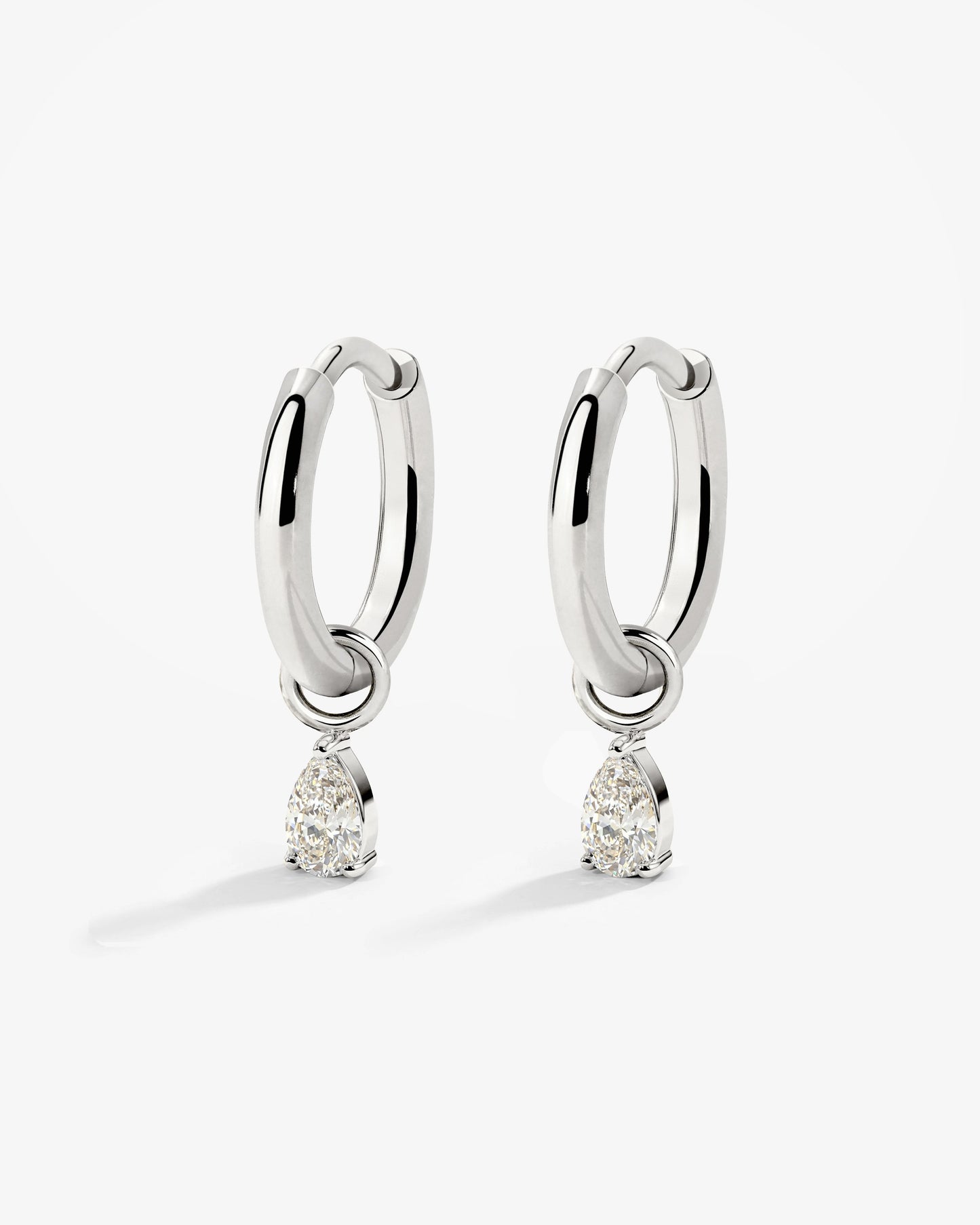 [[Color:Silver]]