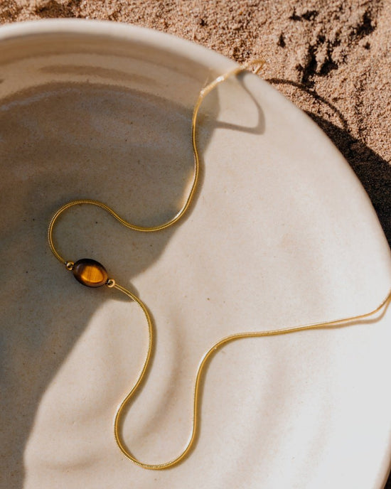 Sunflare Gem Choker Gold