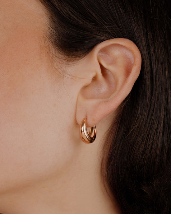 Gilded Curve Hoops Rose Gold
