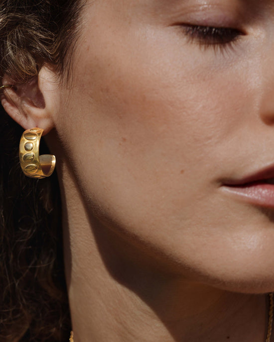 Boho Beads Hoop Studs gold