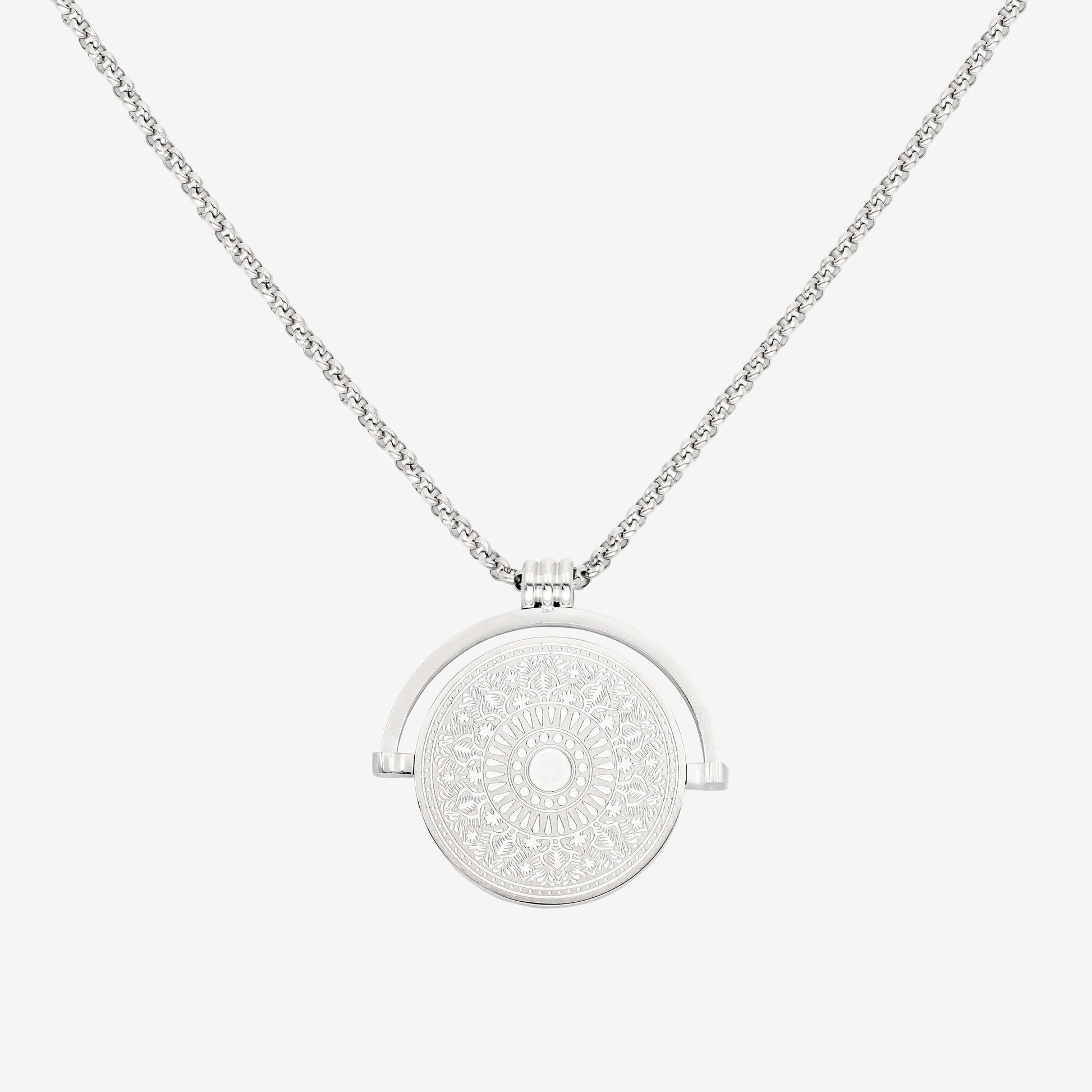 Mesmerize Necklace Silver