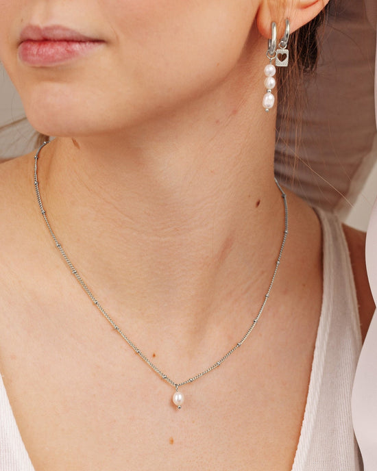 Baby Pearl Necklace Silver