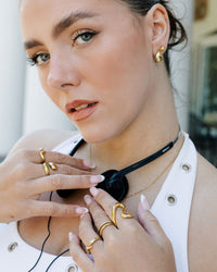 [[Farbe:Gold,shopthelook]]