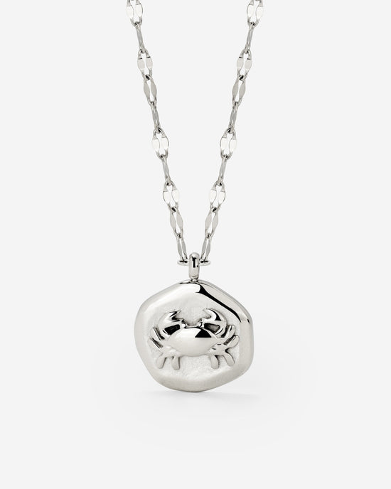 Crab Chaser Necklace Silver