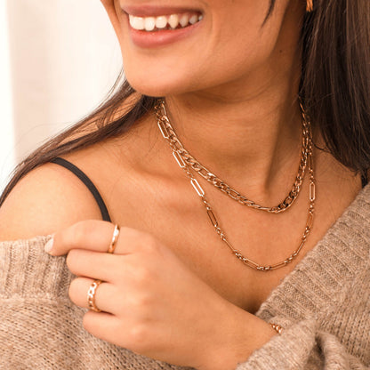 Janita Necklace Rose Gold
