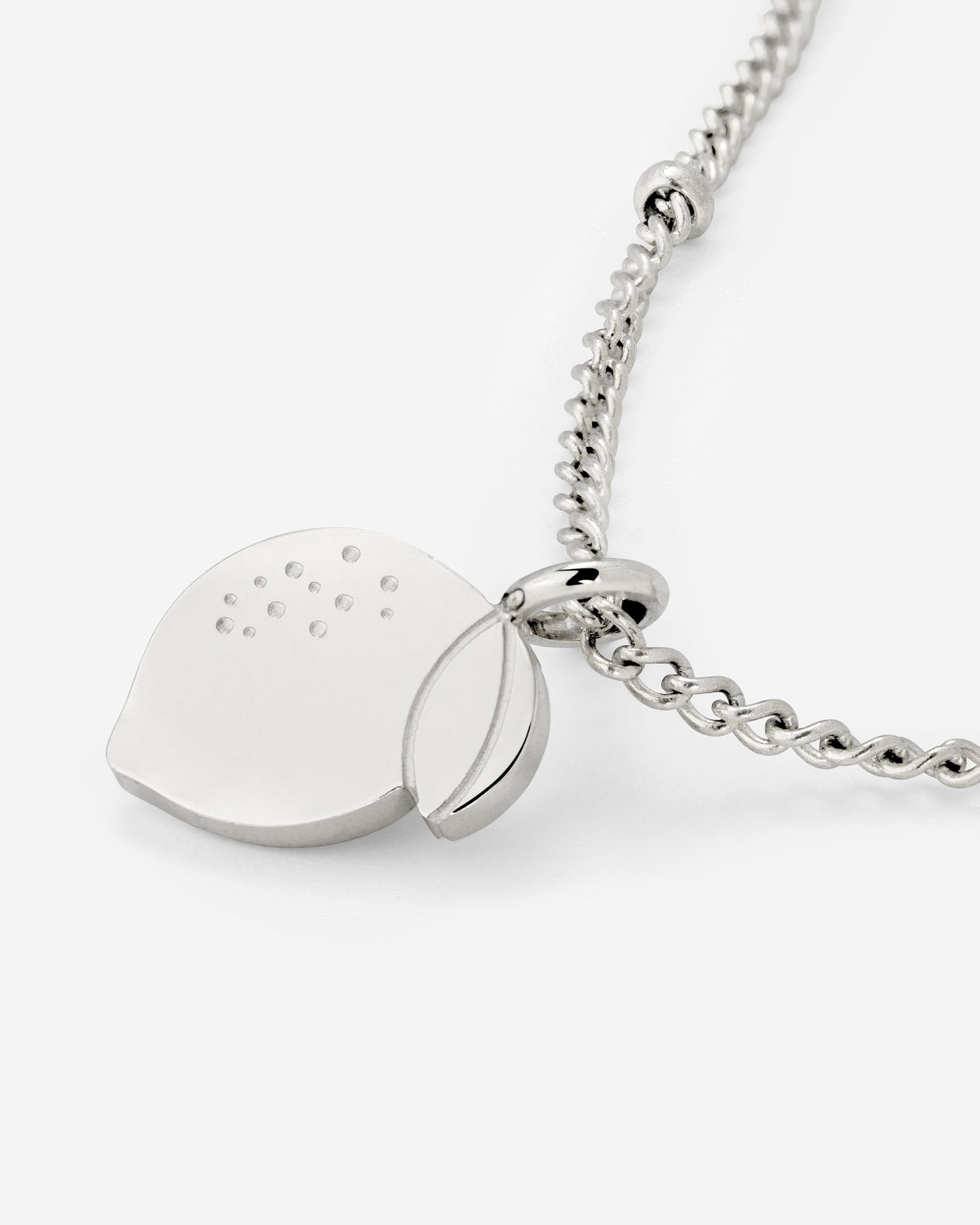 [[Color:Silver]]