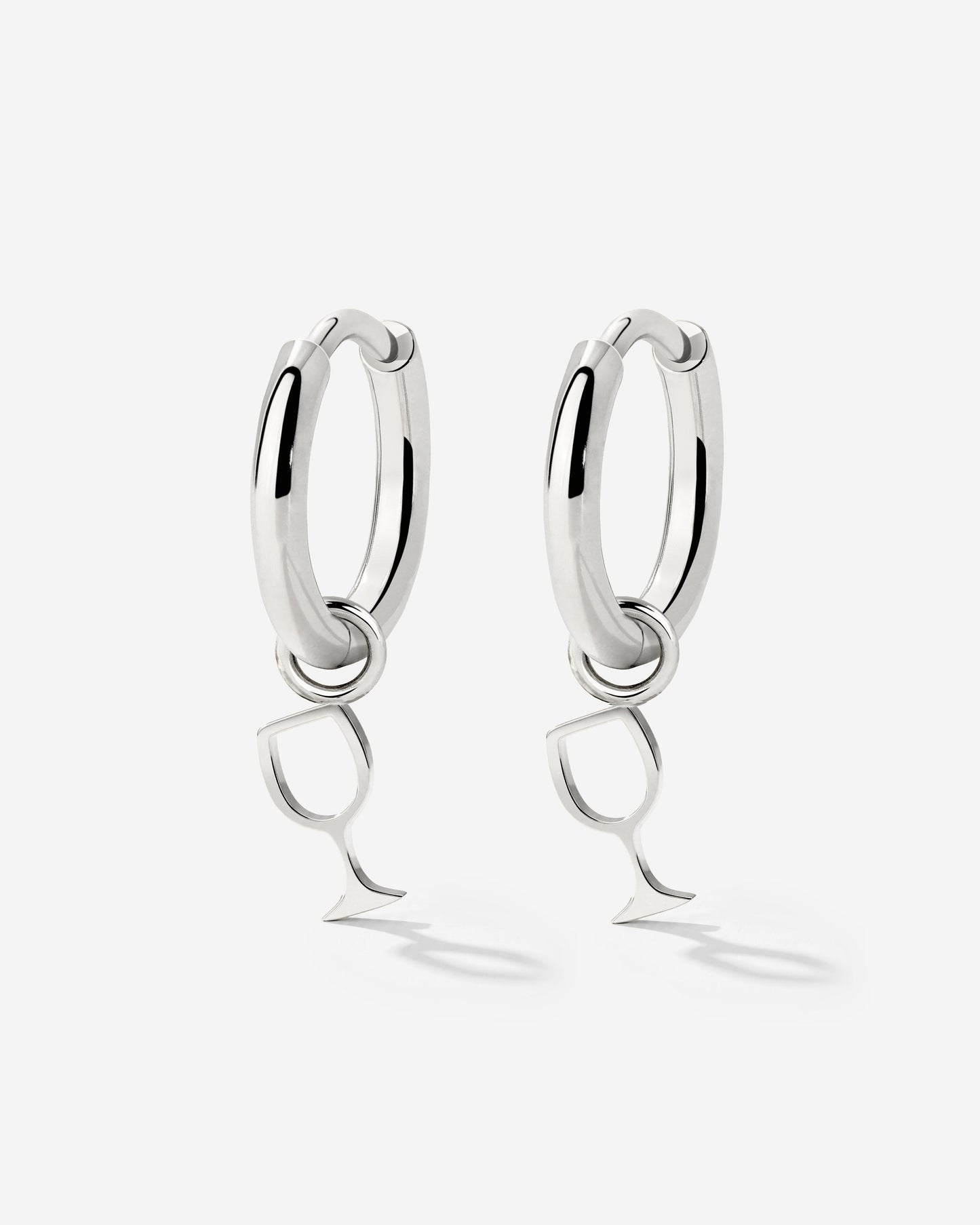 [[Color:Silver]]