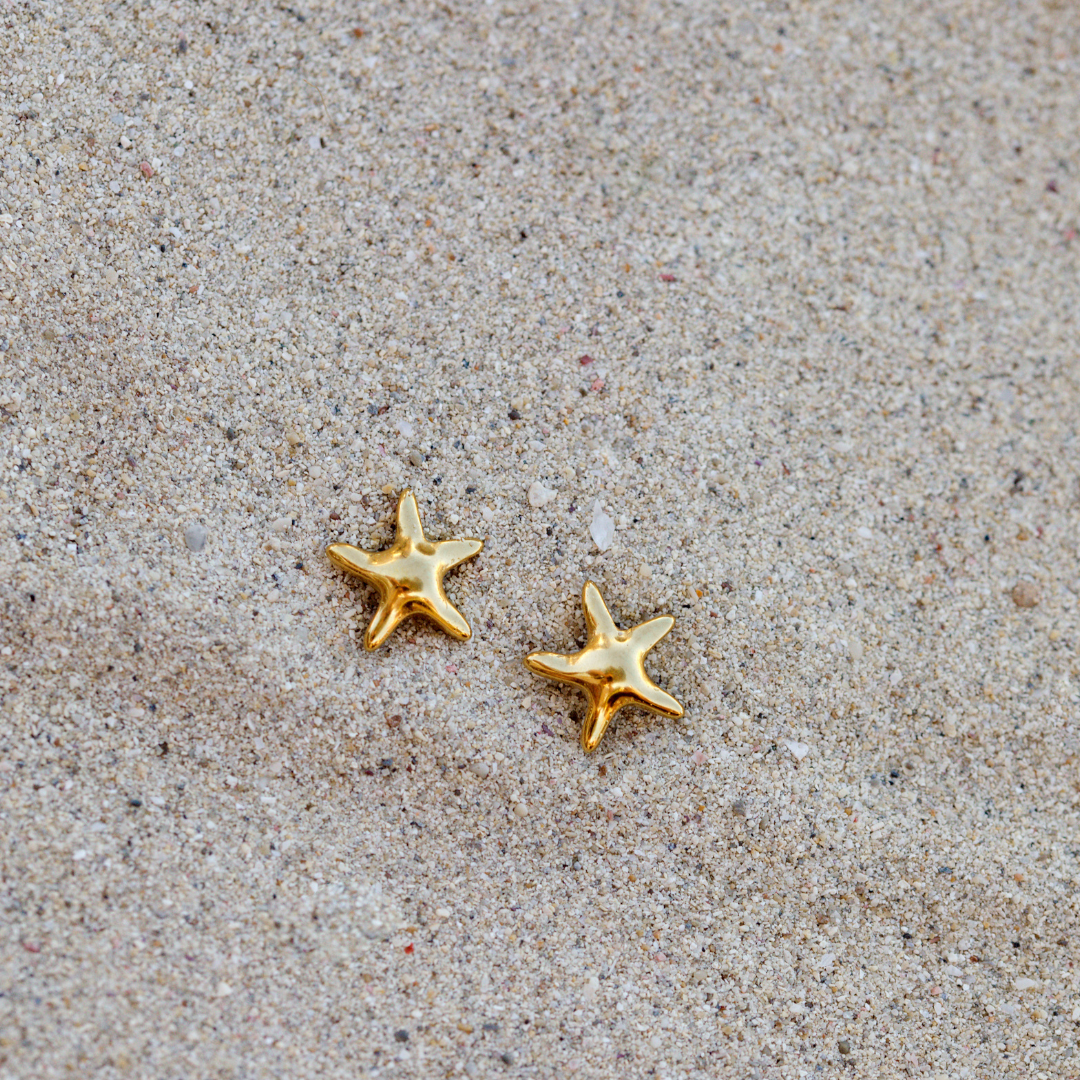 Sea Star Studs Gold