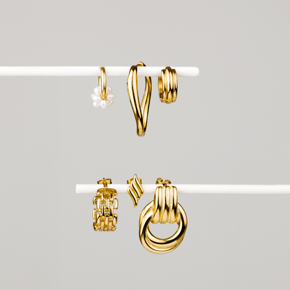 Reverie Hoop Studs Gold