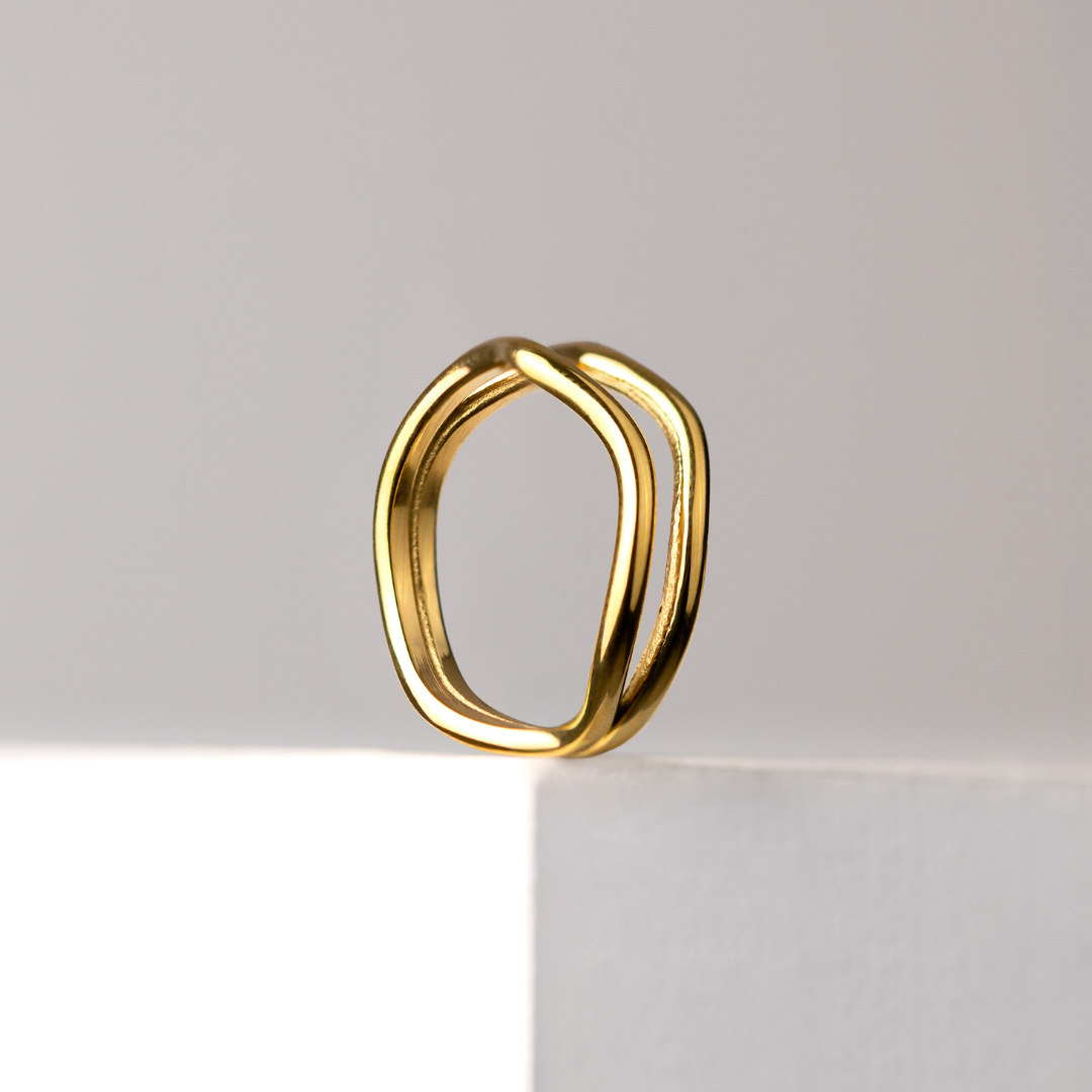 Double Wave Ring Gold