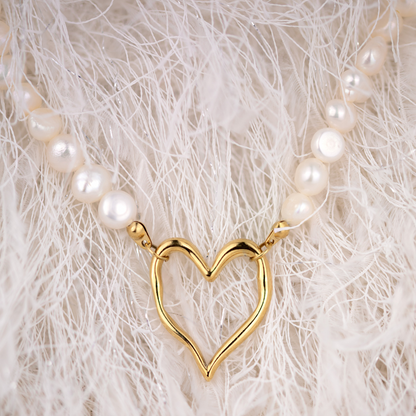 Melting Heart Pearl Necklace Rose Gold