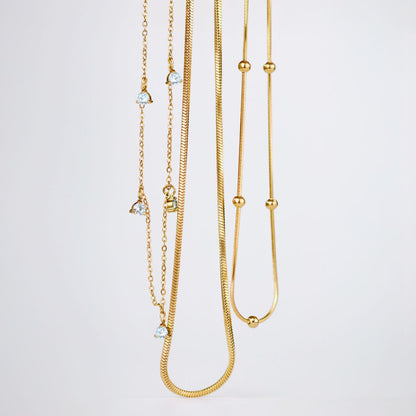Moony Necklace Gold