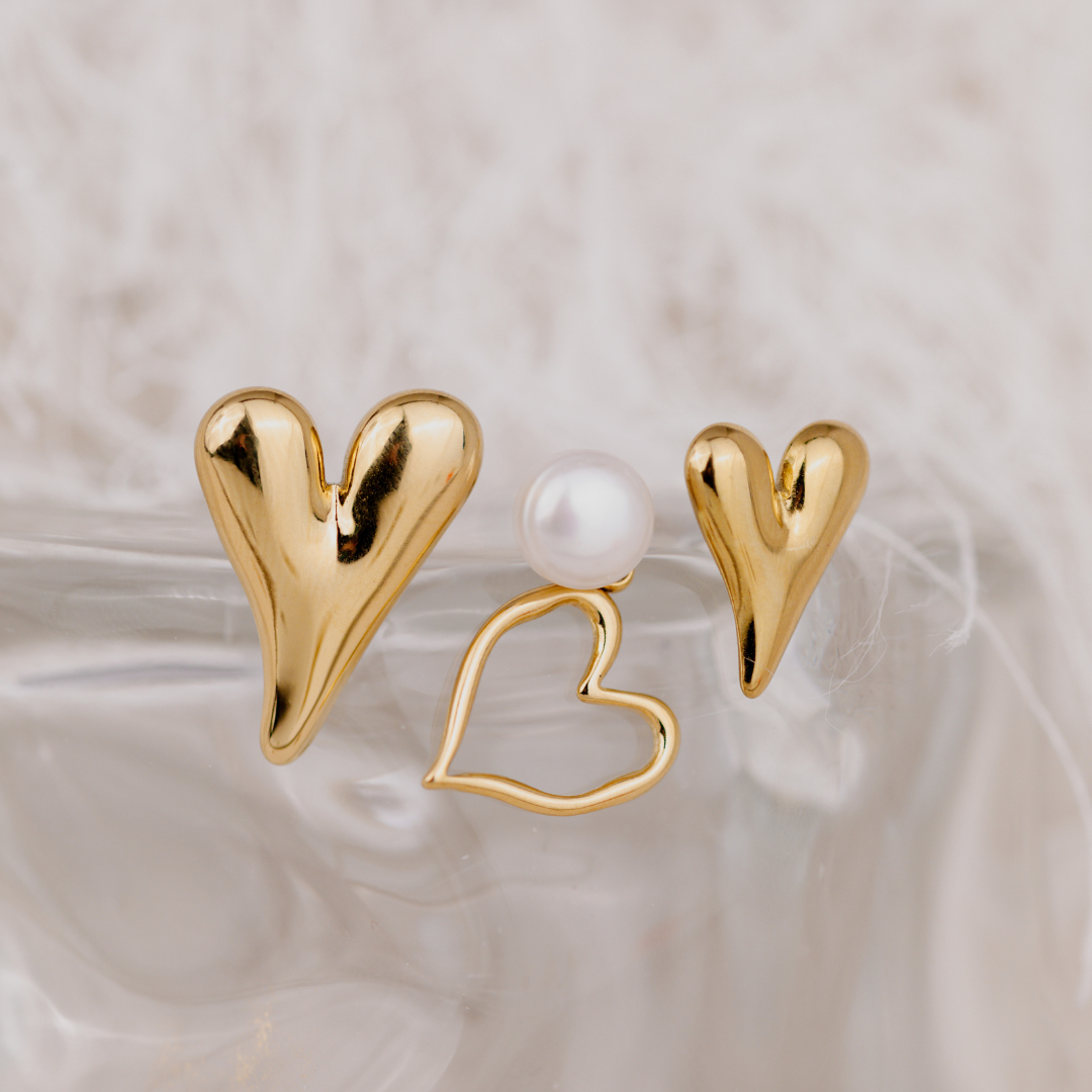 Flowy Heart Studs Large Rose Gold