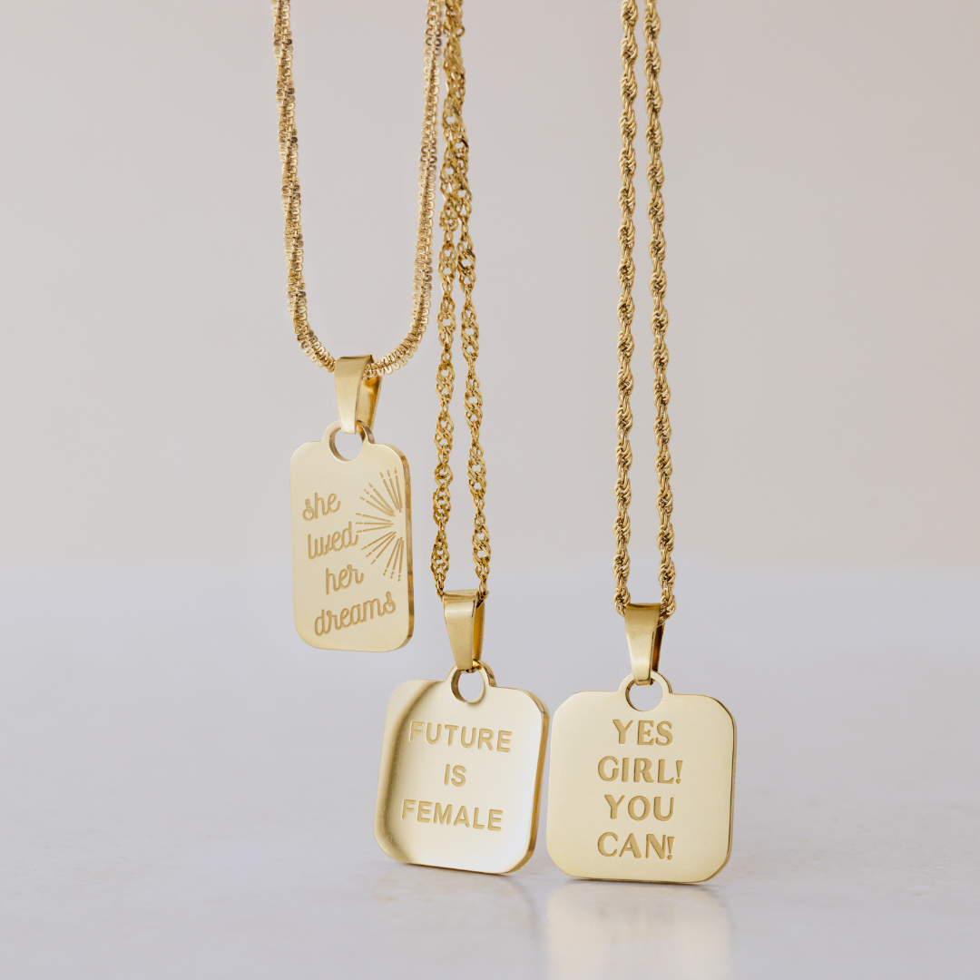 Yes girl! You can! Necklace Gold