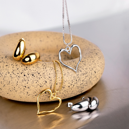 Melting Heart Necklace Silver