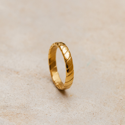 Flat Stripe Ring Rose Gold