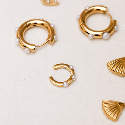 Timeless Chic Ear Cuff Gold