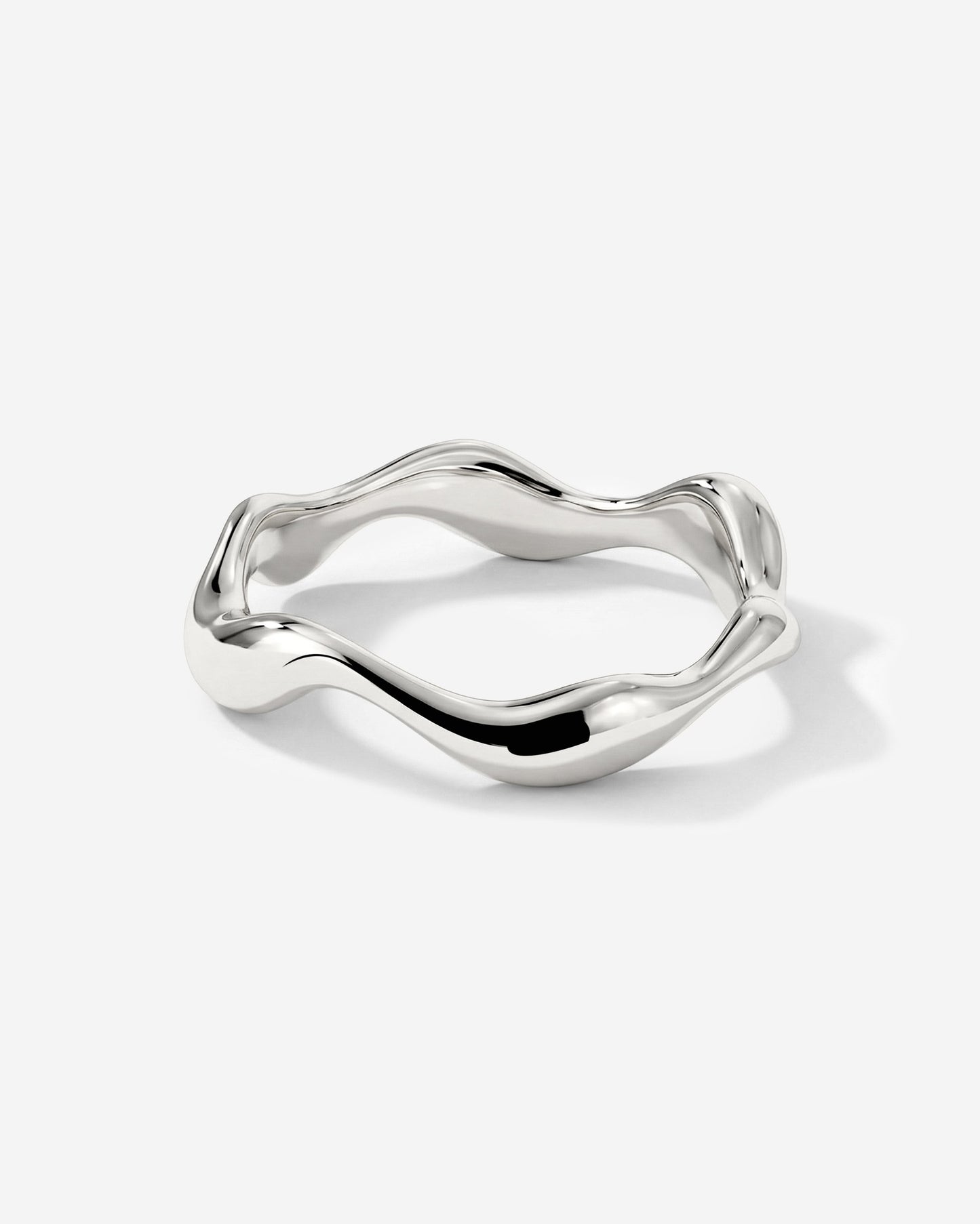 [[Color:Silver]]