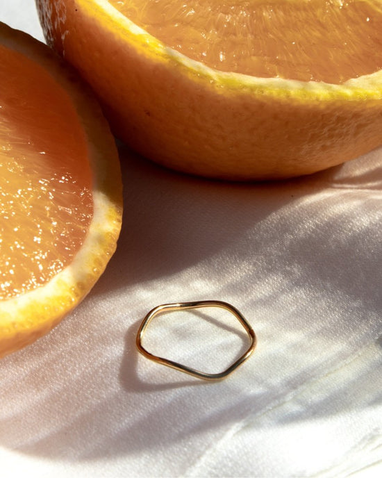 Slim Wave Ring Silver