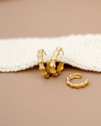 [[Farbe:Gold]]