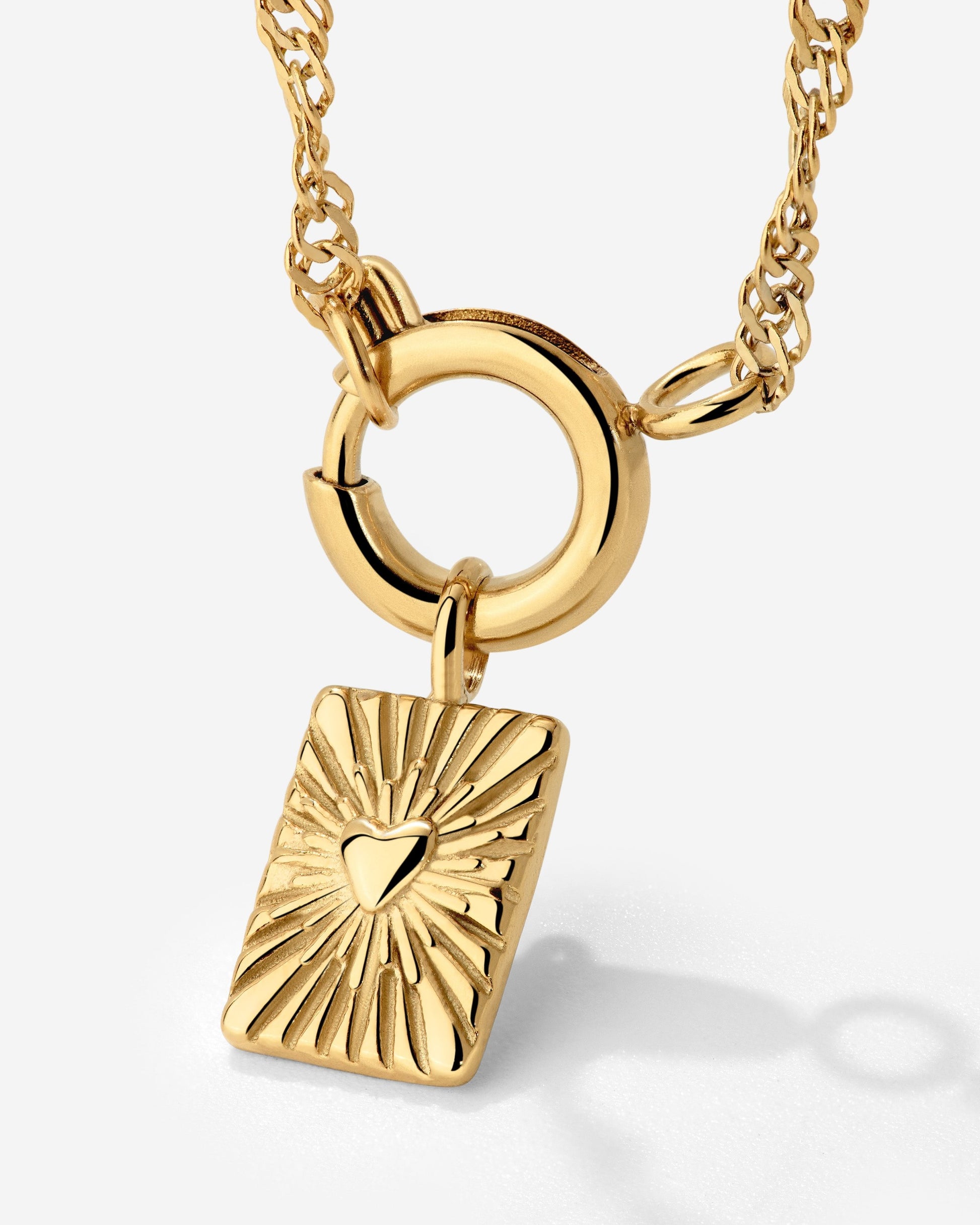 Glowing Heart Singapore Chain Necklace Set Gold