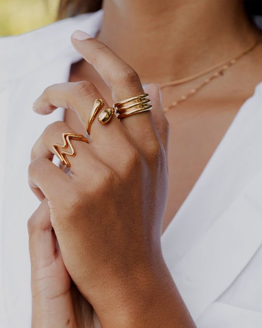 Fluid Motion Ring Rose Gold