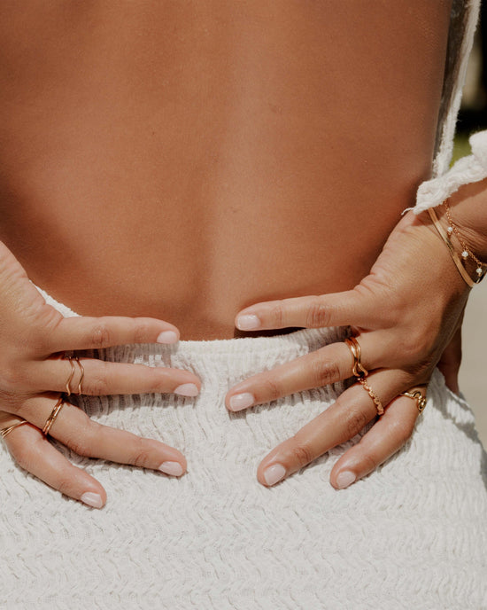 Slim Wave Ring Rose Gold