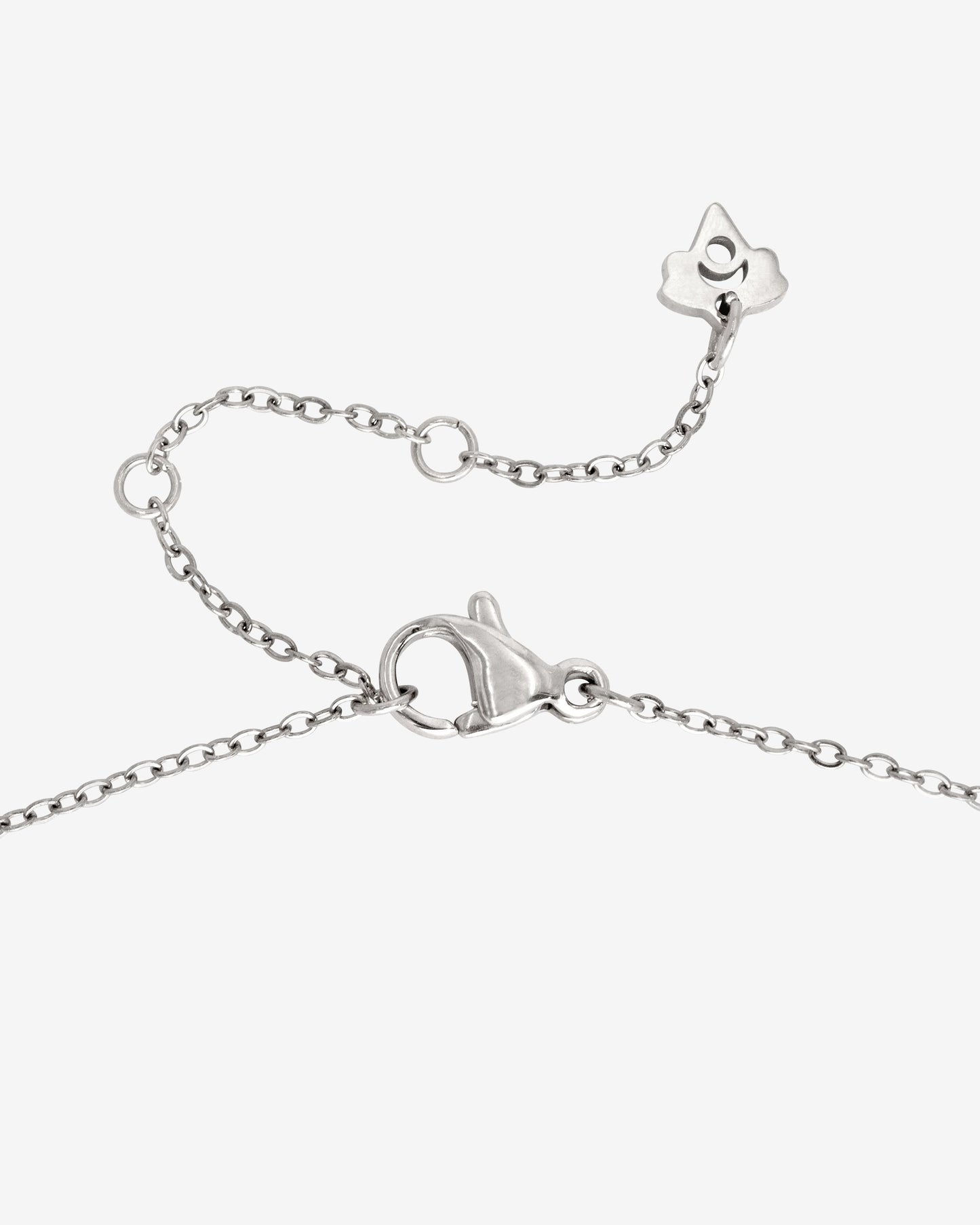 [[Color:Silver]]