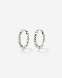 [[Color:Silver,shopthelook]]