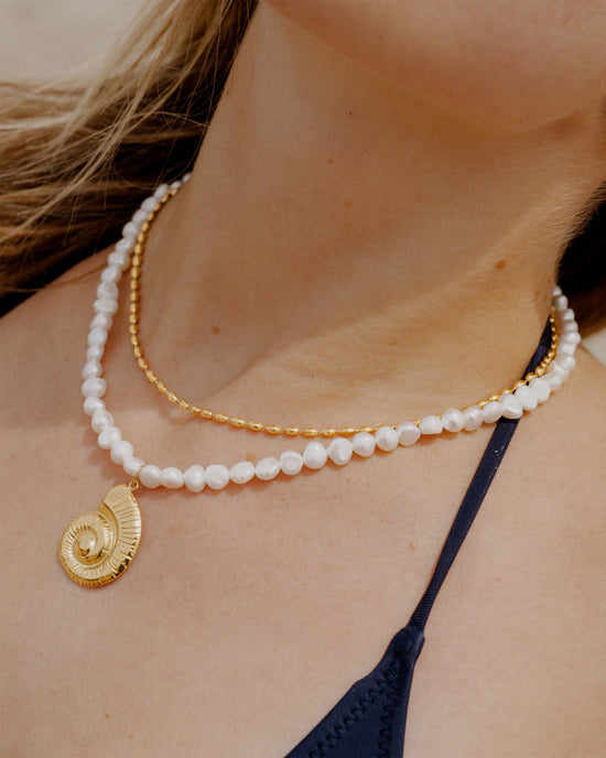 Ammonite Pearl Necklace gold
