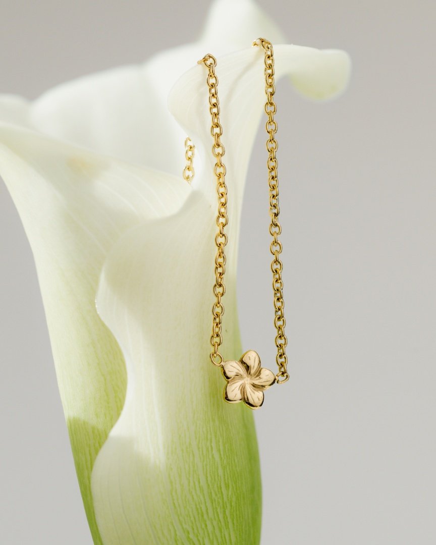 Floral Glow Choker Rose Gold