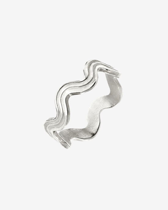 Wave after Wave Ring Silver