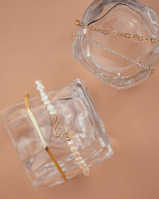 Melting Heart Pearl Bracelet gold