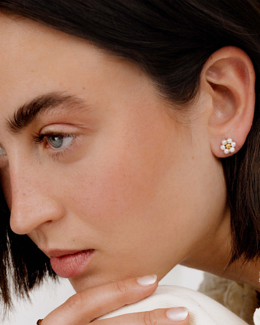 Daisy Studs Gold