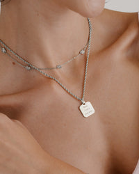 [[Color:Silver,shopthelook]]