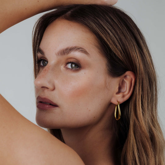 Timeless Oval Hoops Stud Earrings Gold
