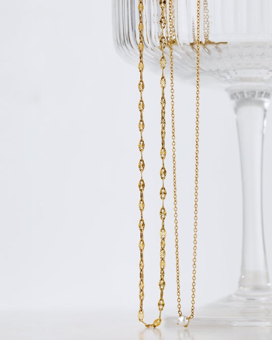 Delicate Pearl Bundle gold