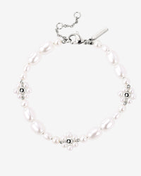 [[Color:Silver]]