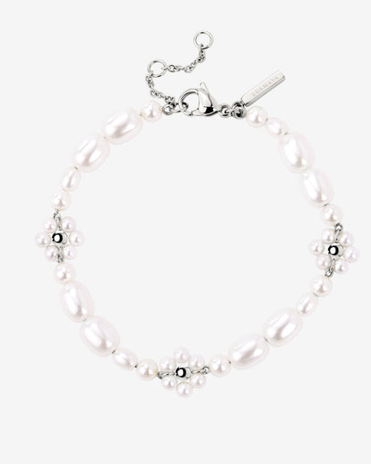 Flowery Pearls Bracelet Silver