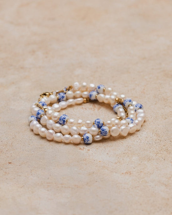 Flower Tile Pearl Bracelet Rose Gold