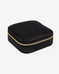 [[Farbe:Black]]