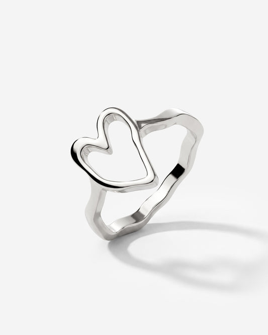 Flowy Heart Ring Silver