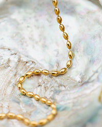 [[Color:Gold]]