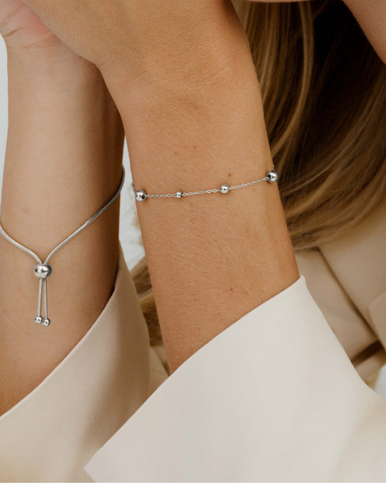Simple Elegance Bracelet Silver