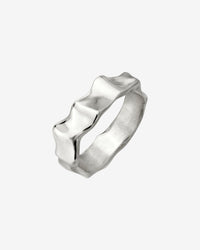 [[Color:Silver]]