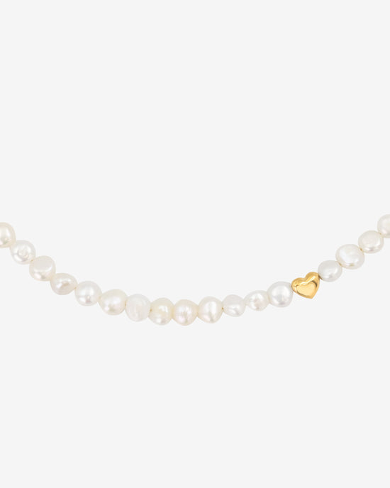 Retro Love Pearl Necklace Gold