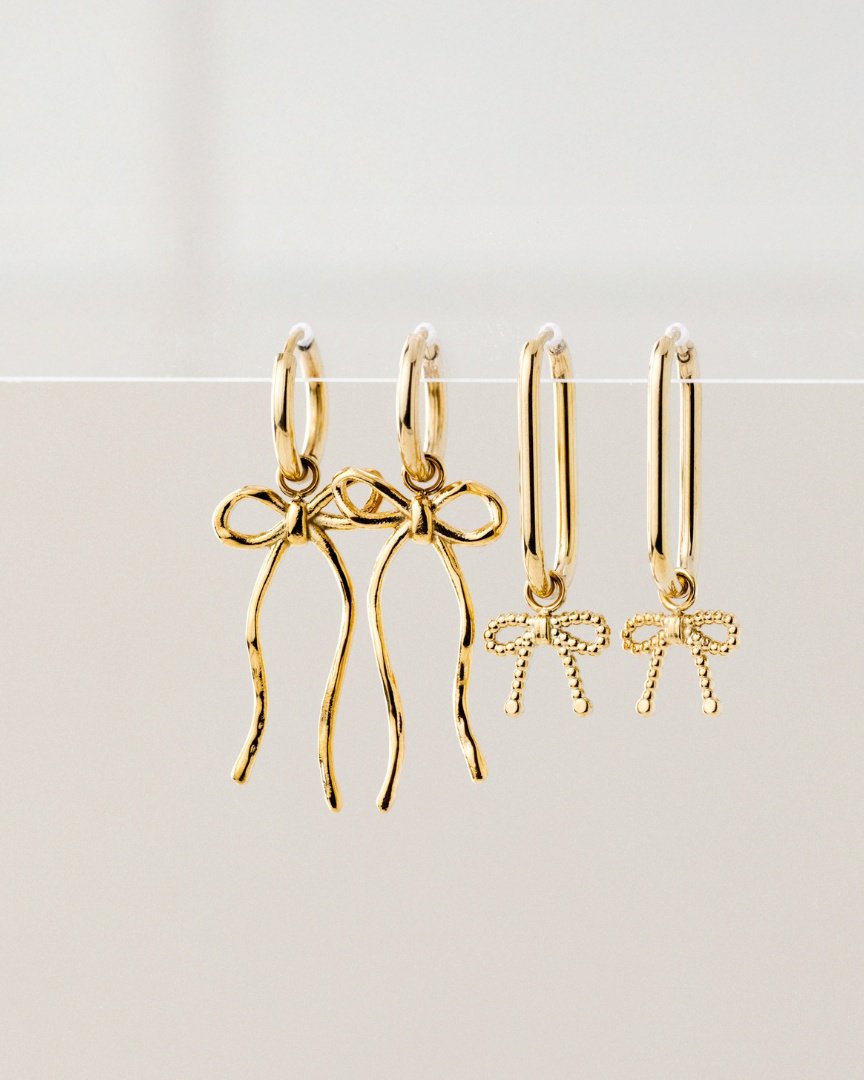 [[Color:Gold]]