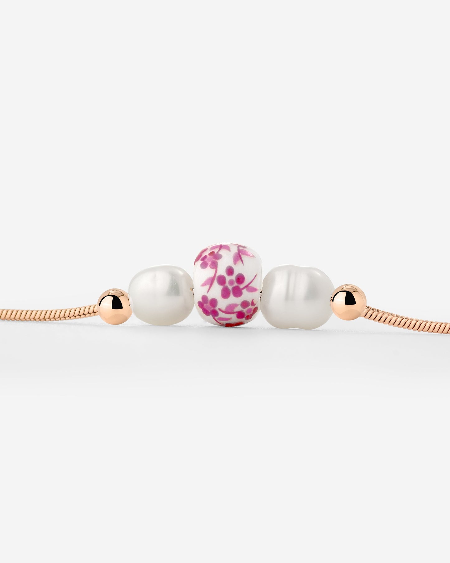 [[Color:Rose Gold]]