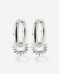 [[Color:Silver]]