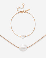 Minimalist Pearl Bundle Rose Gold
